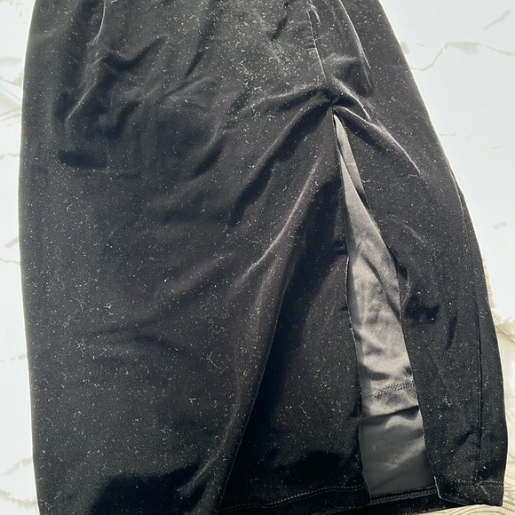 NWT Lulus Formal Velvet Jeweled Midi Dress - Picture 8 of 10